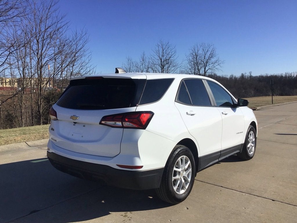 2024 Chevrolet Equinox LS