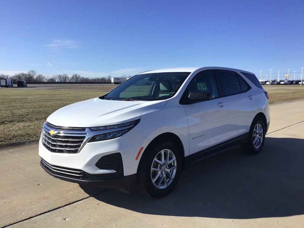 2024 Chevrolet Equinox LS