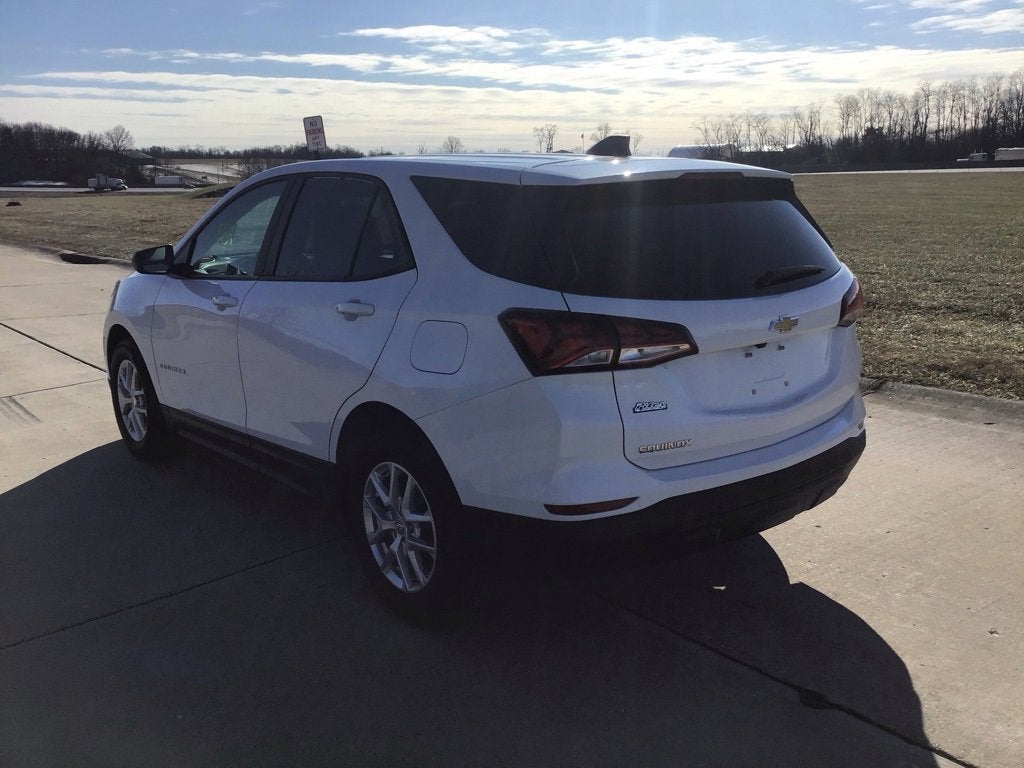 2024 Chevrolet Equinox LS