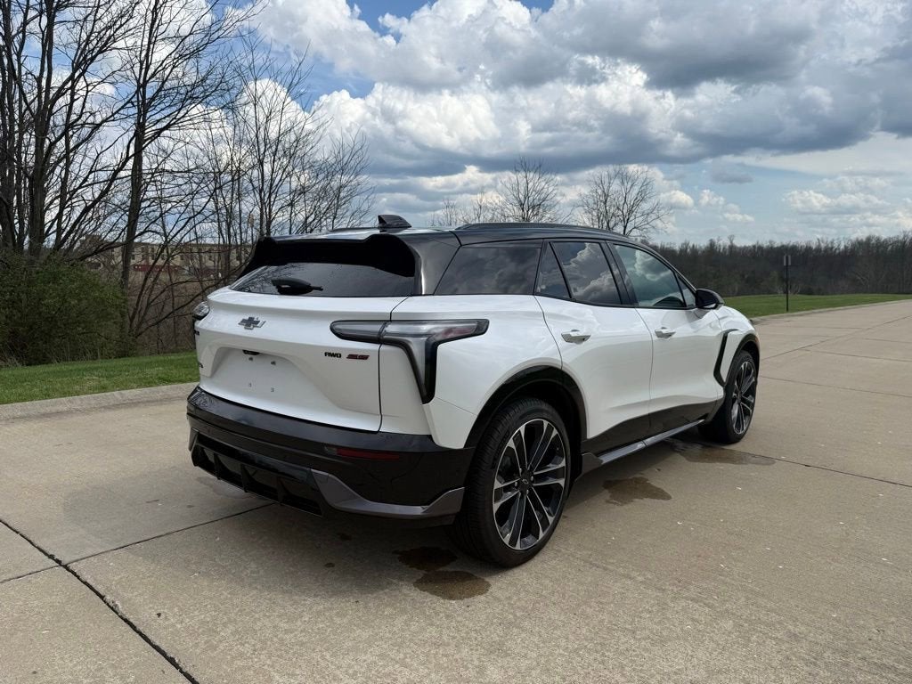 2025 Chevrolet Blazer EV SS