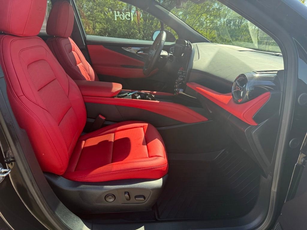 2025 Chevrolet Blazer EV SS