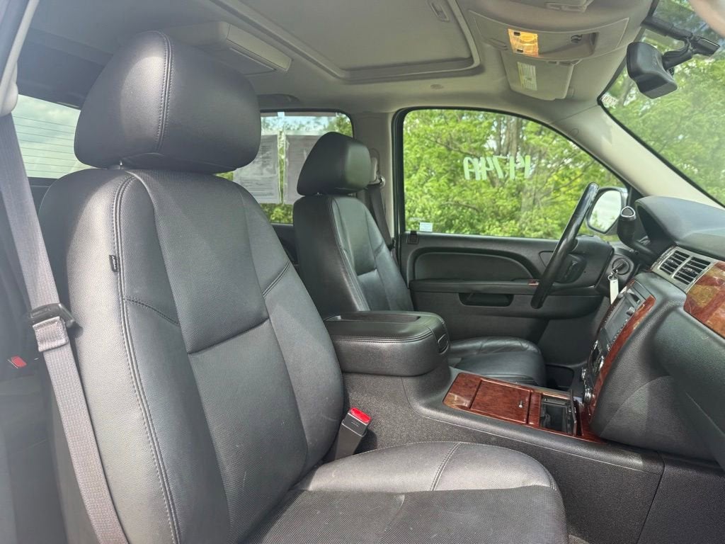 2013 Chevrolet Avalanche LTZ