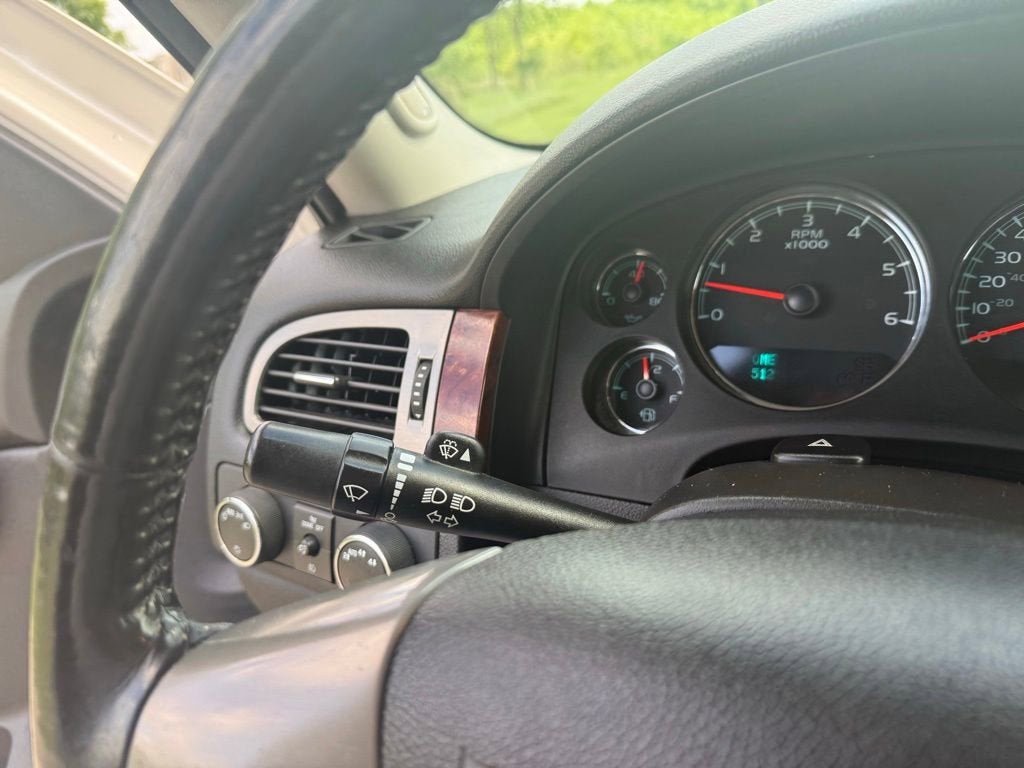 2013 Chevrolet Avalanche LTZ