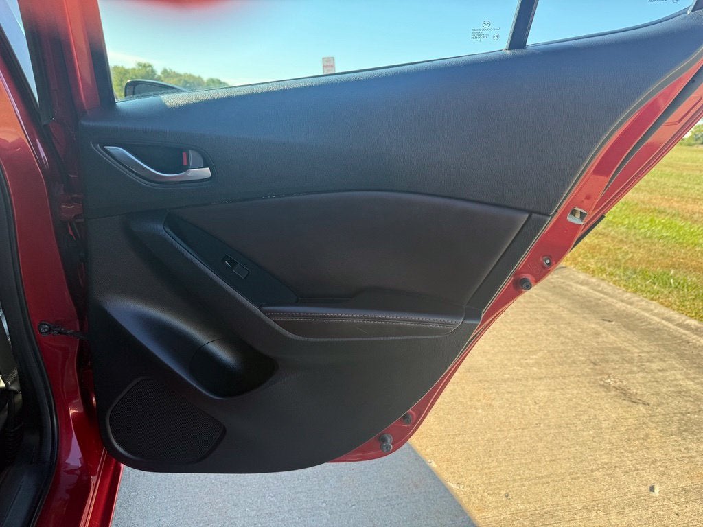 2017 Mazda Mazda3 5-Door Touring