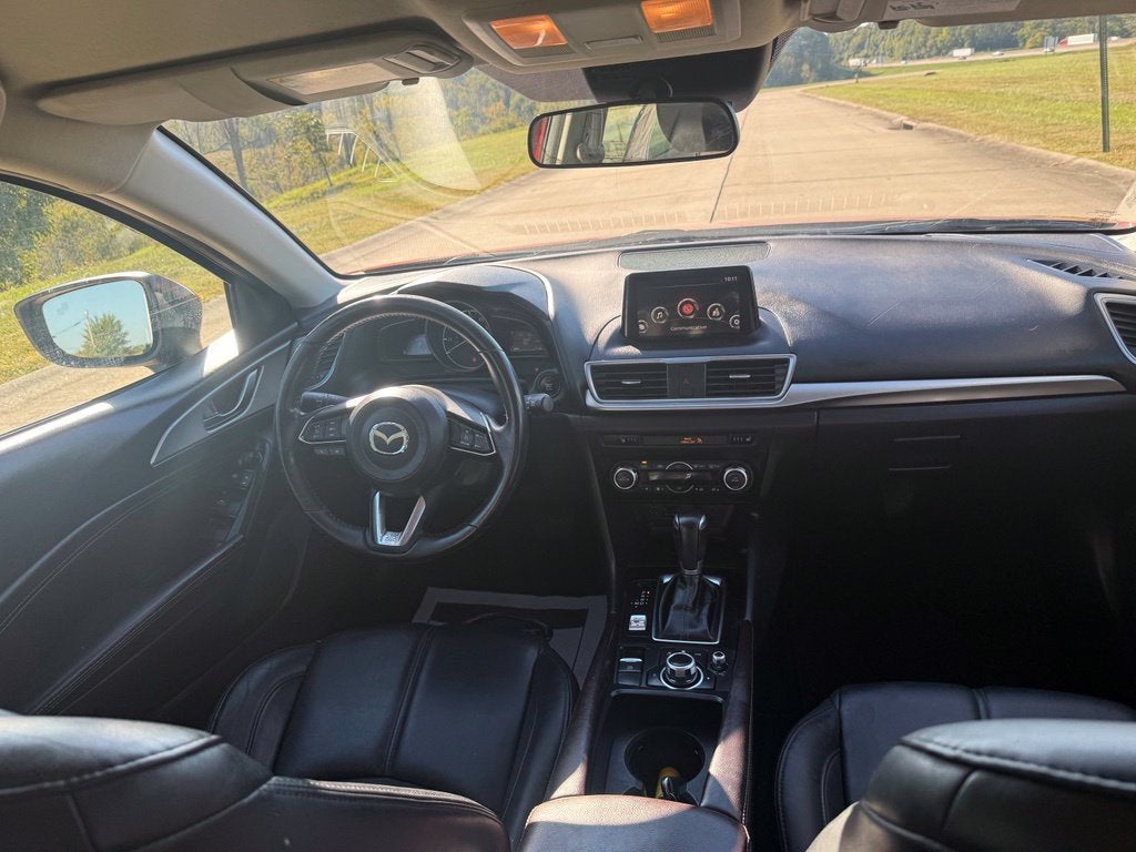 2017 Mazda Mazda3 5-Door Touring