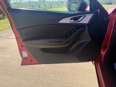 2017 Mazda Mazda3 5-Door Touring