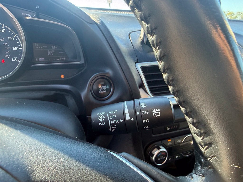 2017 Mazda Mazda3 5-Door Touring