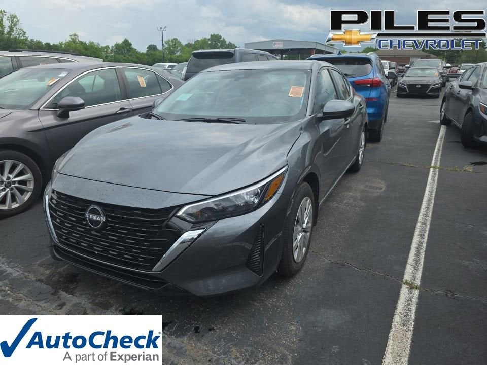 2025 Nissan Sentra S CVT's photo