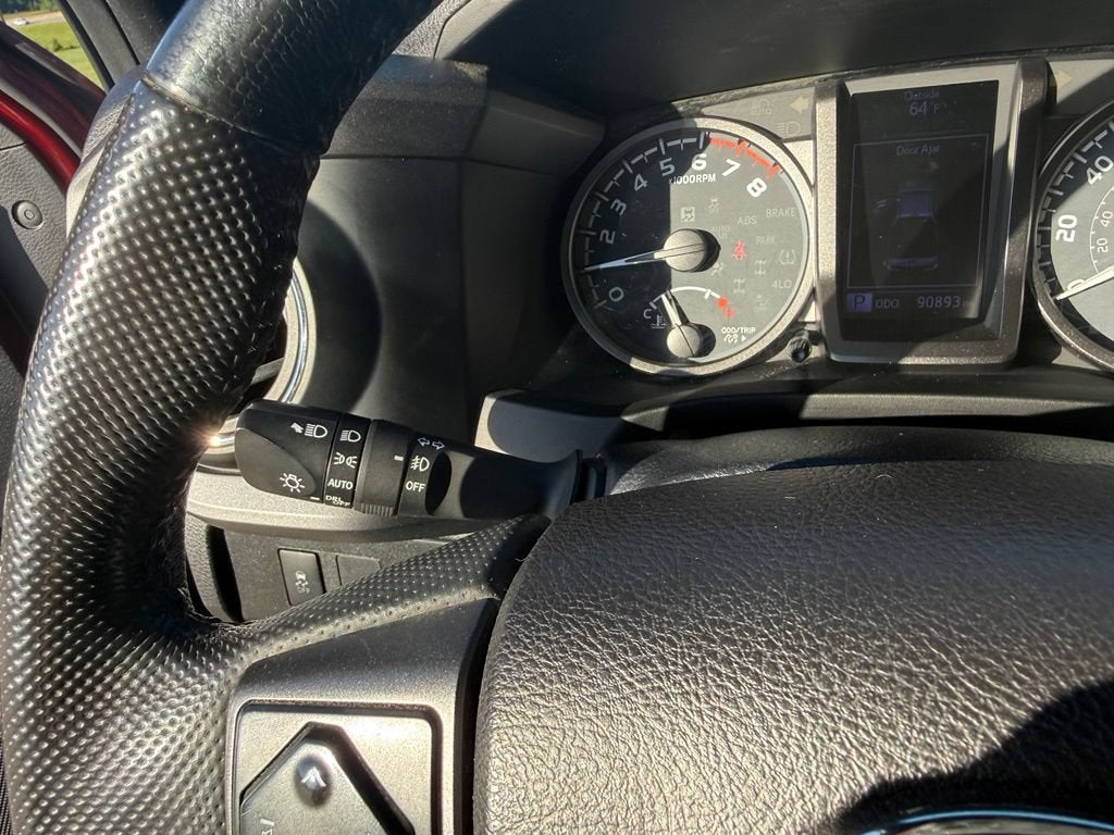 2020 Toyota Tacoma 4WD SR5