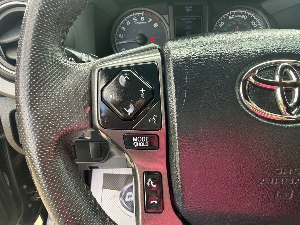 2016 Toyota Tacoma SR