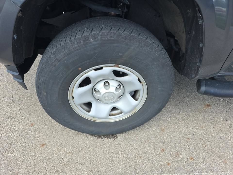 2023 Toyota Tacoma 4WD SR