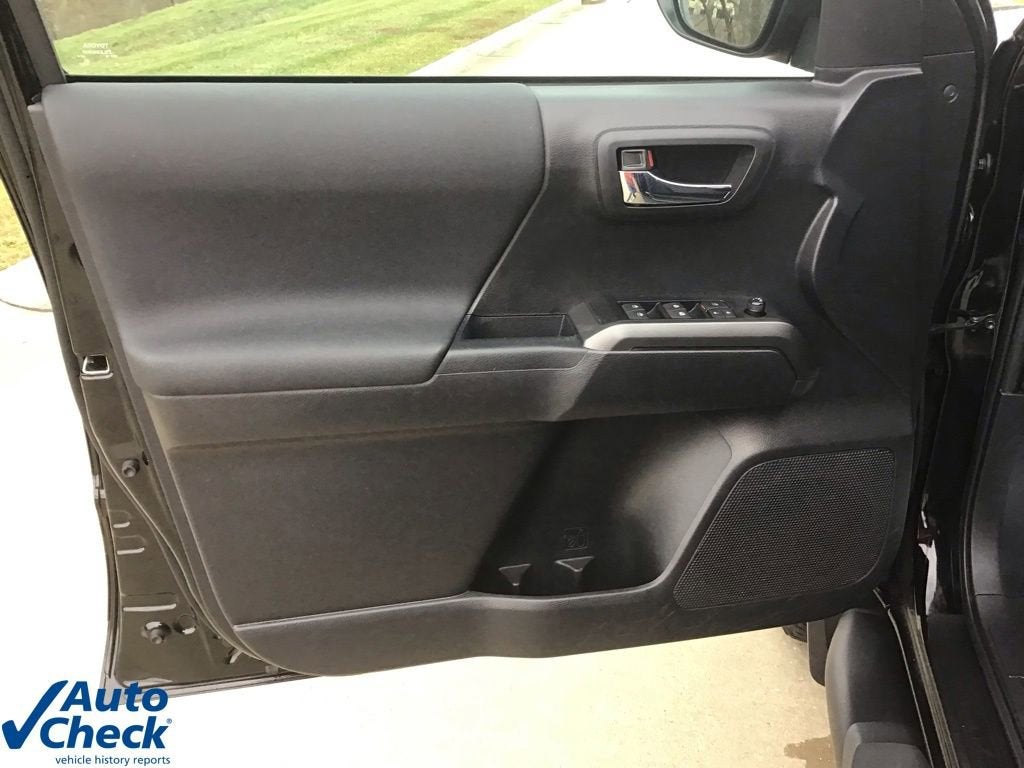 2023 Toyota Tacoma 4WD SR