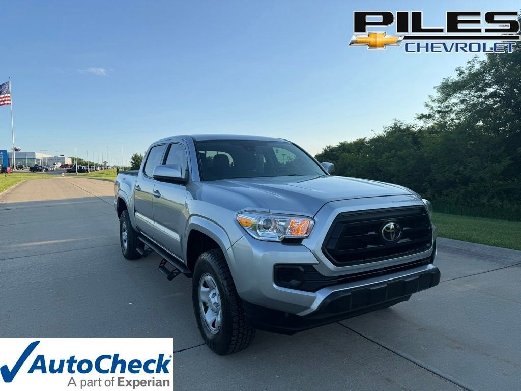 2022 Toyota Tacoma 2WD SR