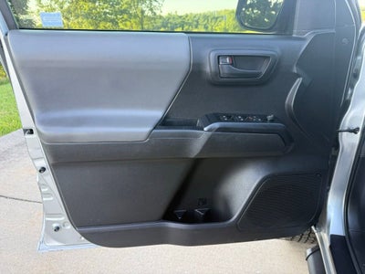 2022 Toyota Tacoma 2WD SR