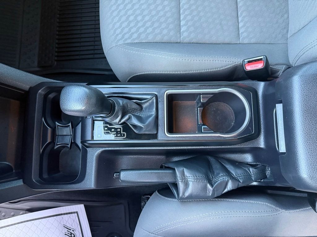 2022 Toyota Tacoma 2WD SR