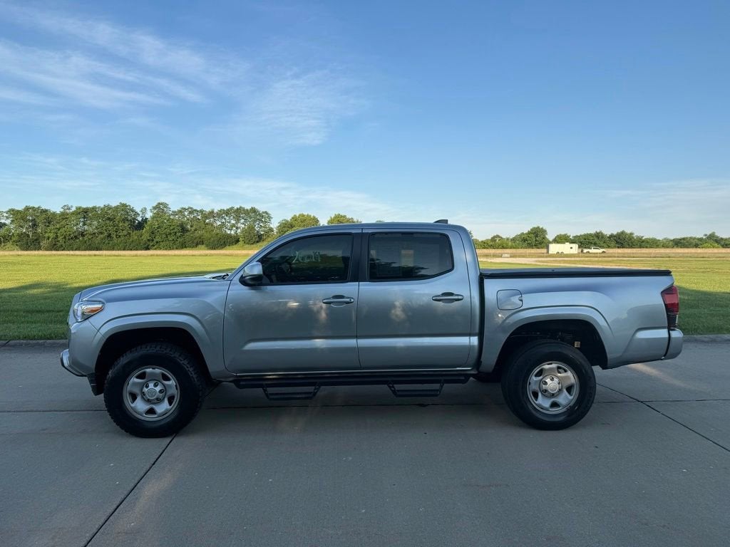 2022 Toyota Tacoma 2WD SR