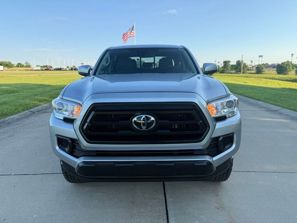 2022 Toyota Tacoma 2WD SR