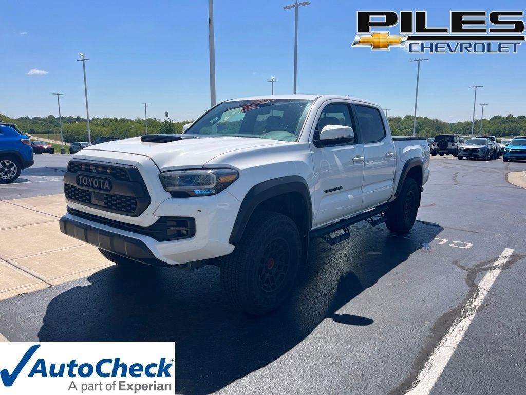 2022 Toyota Tacoma 4WD SR