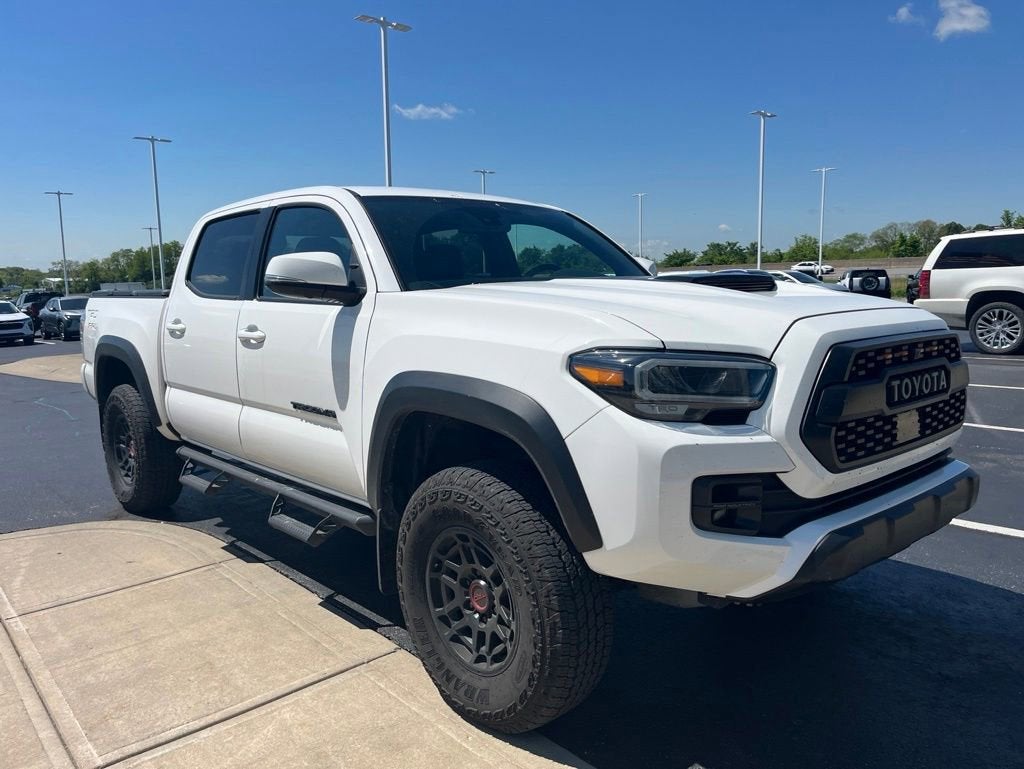 2022 Toyota Tacoma 4WD SR