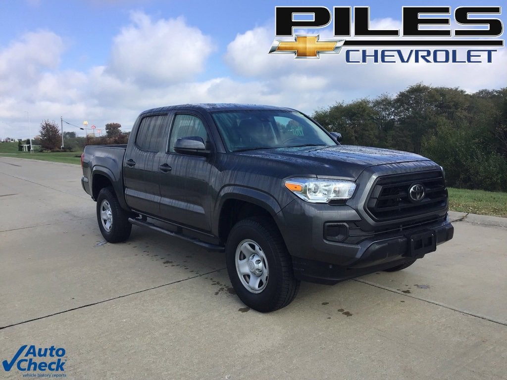 2022 Toyota Tacoma 4WD SR