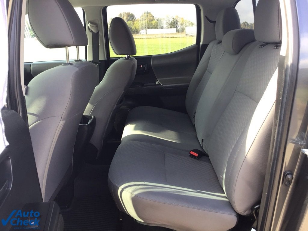 2022 Toyota Tacoma 4WD SR