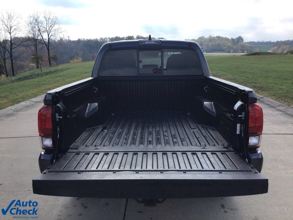 2022 Toyota Tacoma 4WD SR