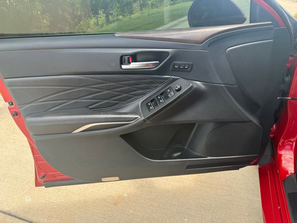2022 Toyota Avalon Limited