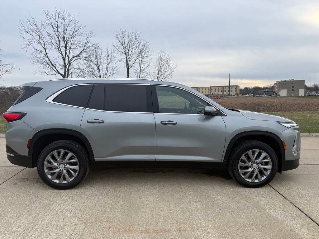 2025 Buick Enclave Preferred