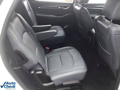 2022 Buick Enclave Essence