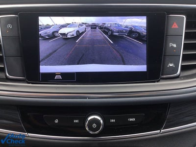 2022 Buick Enclave Essence