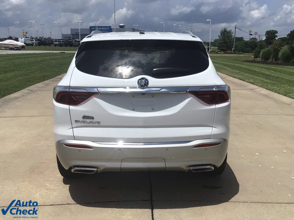 2022 Buick Enclave Essence