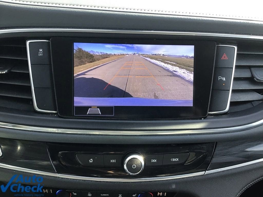 2020 Buick Enclave Essence