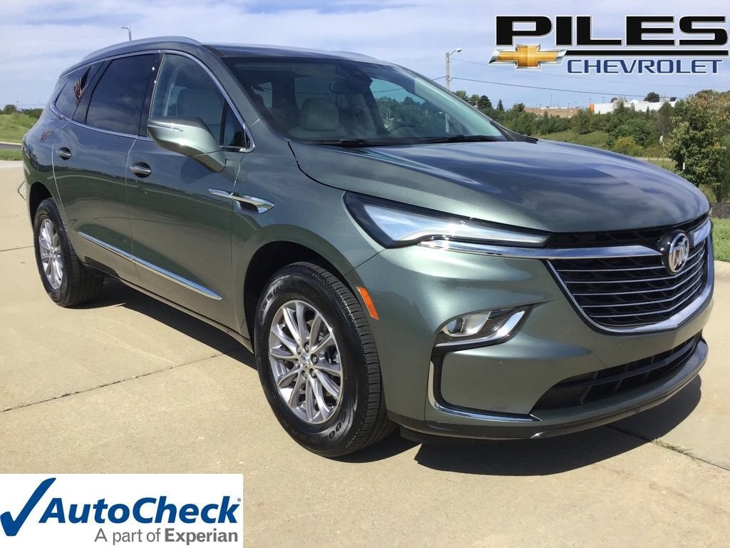 2024 Buick Enclave Essence