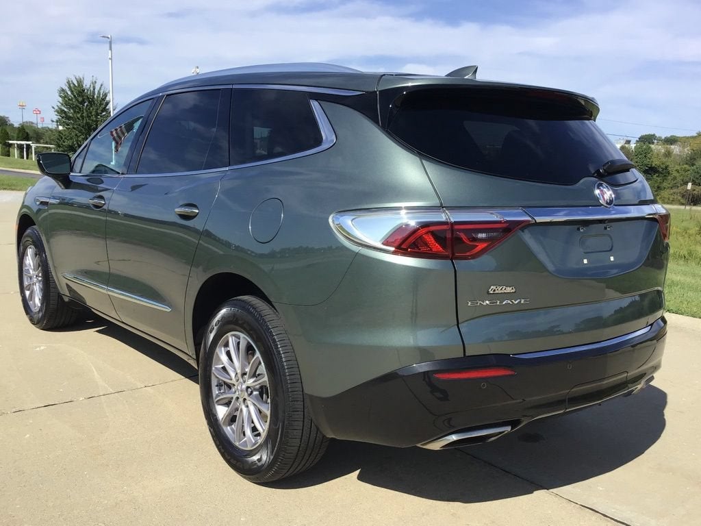 2024 Buick Enclave Essence