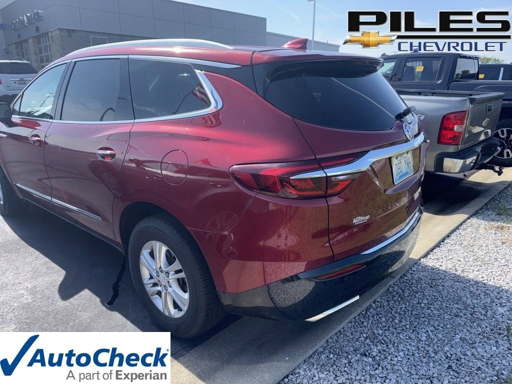 2019 Buick Enclave Essence AWD's photo