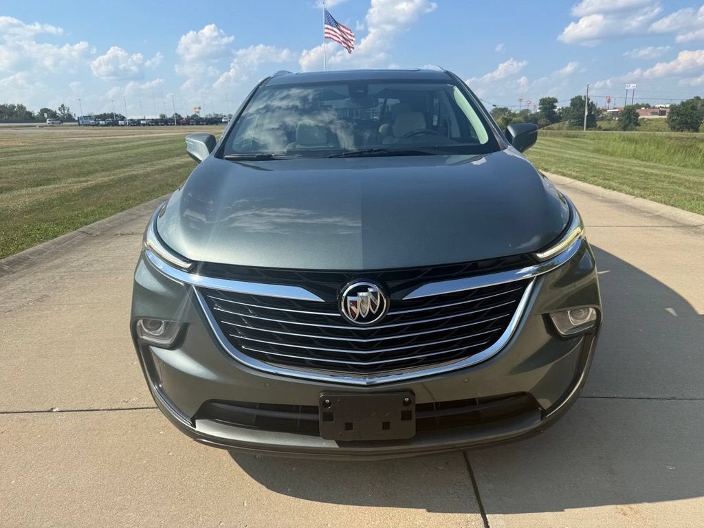 2023 Buick Enclave Essence