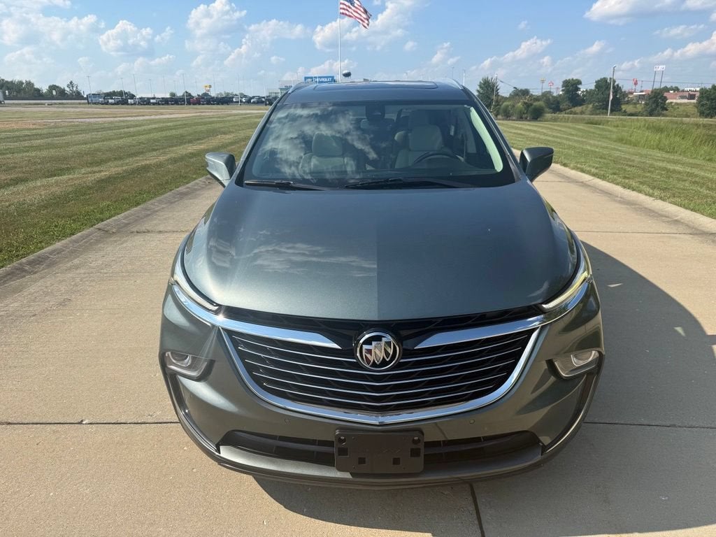 2023 Buick Enclave Essence