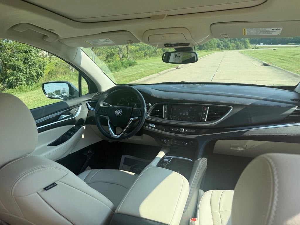 2023 Buick Enclave Essence
