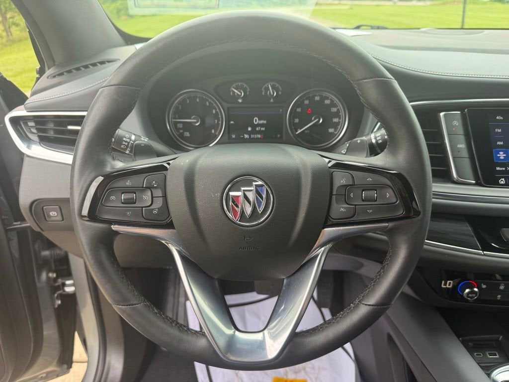 2023 Buick Enclave Essence