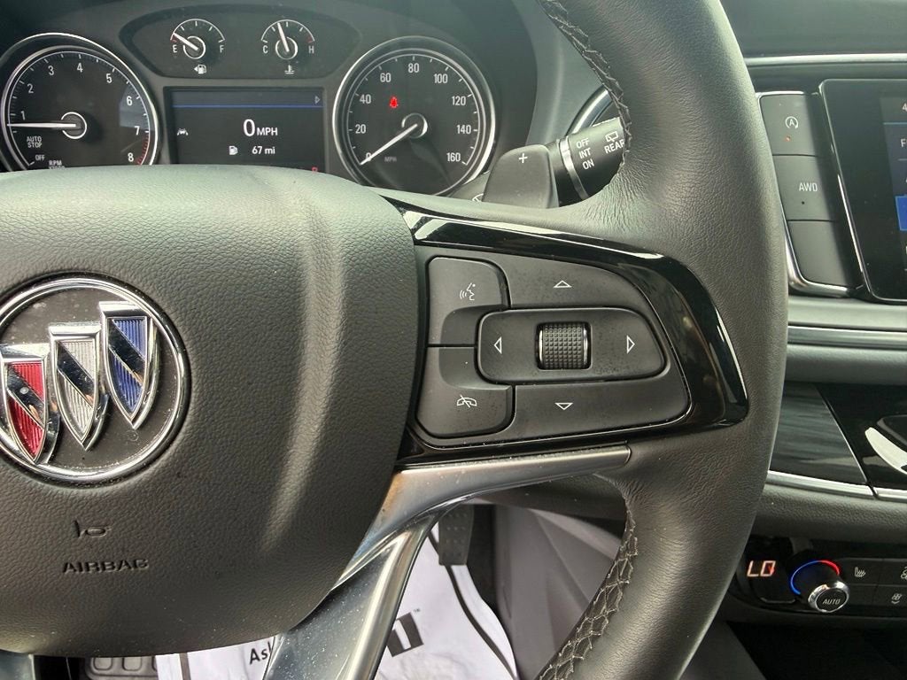 2023 Buick Enclave Essence
