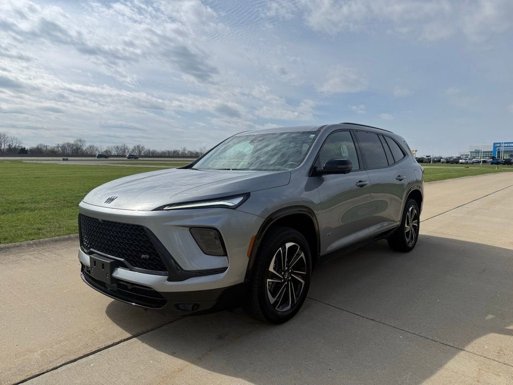 2025 Buick Enclave Sport Touring