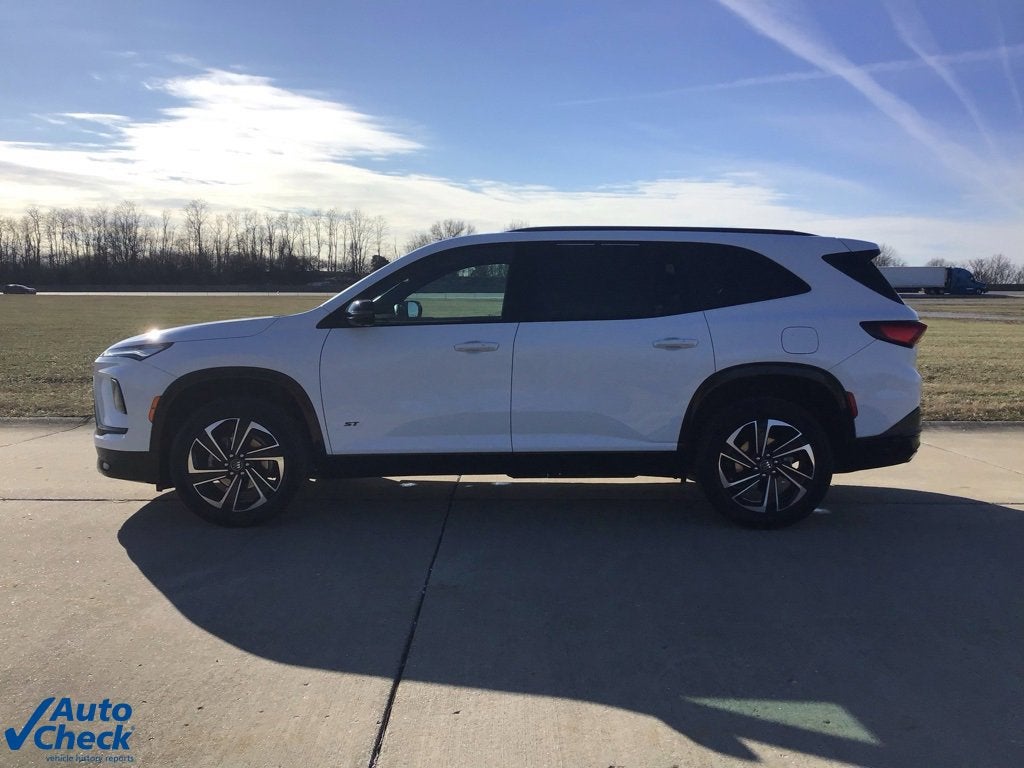 2025 Buick Enclave Sport Touring