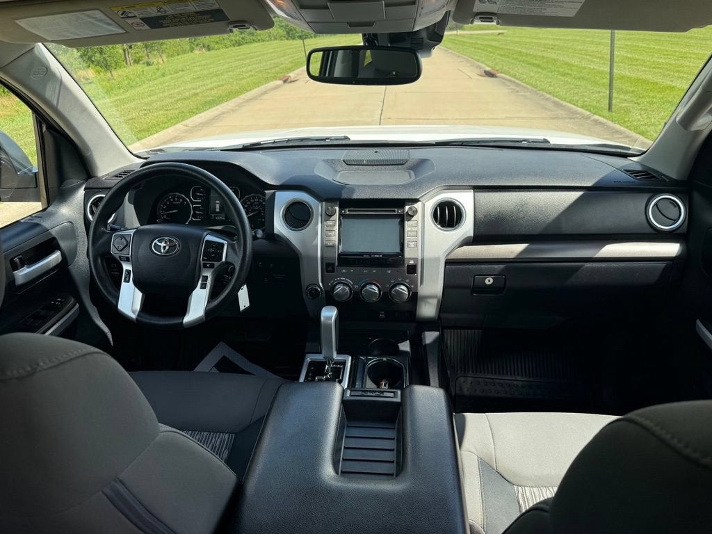 2019 Toyota Tundra 4WD SR5