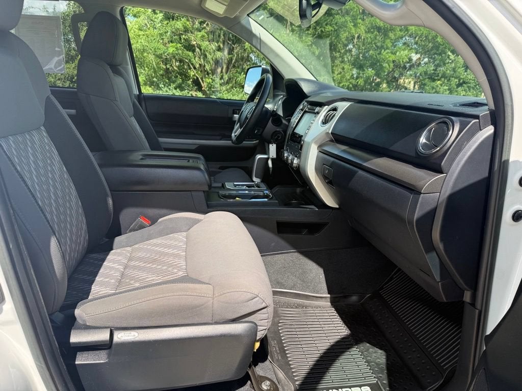 2019 Toyota Tundra 4WD SR5