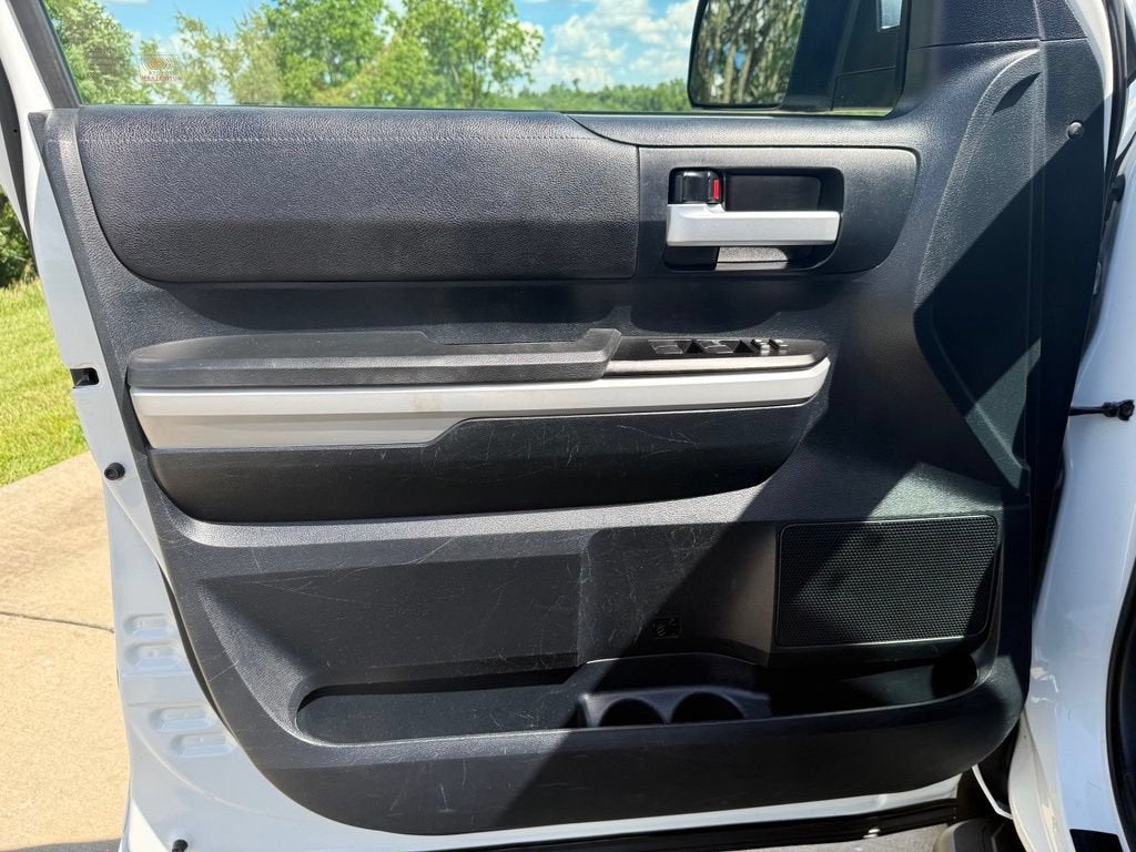 2019 Toyota Tundra 4WD SR5