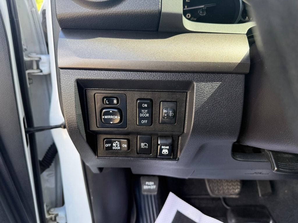 2019 Toyota Tundra 4WD SR5