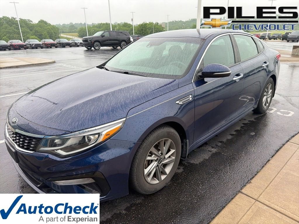 2019 Kia Optima LX AT's photo