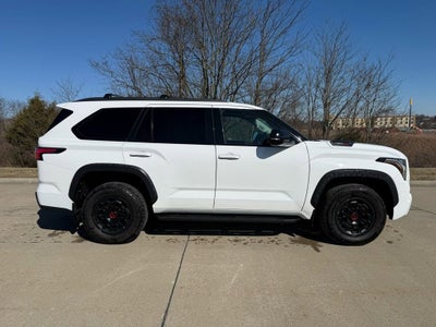 2023 Toyota Sequoia SR5