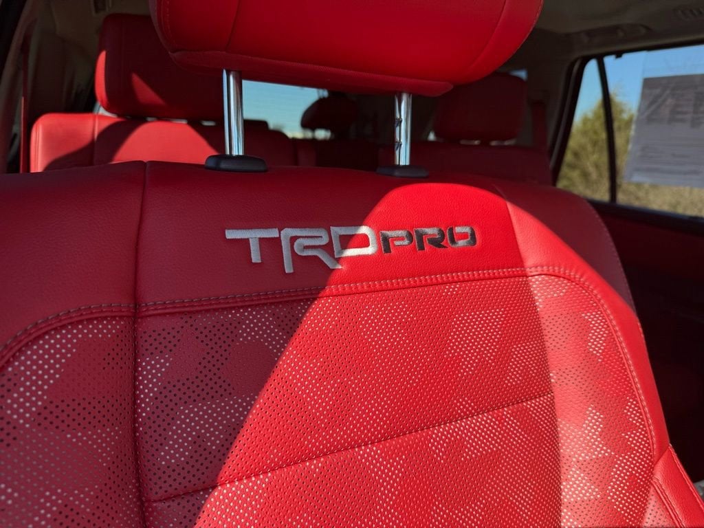 2023 Toyota Sequoia SR5