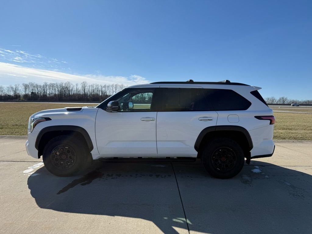 2023 Toyota Sequoia SR5